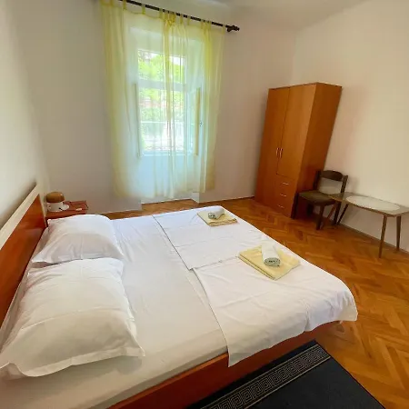 Appartamento Perovic Jadranovo